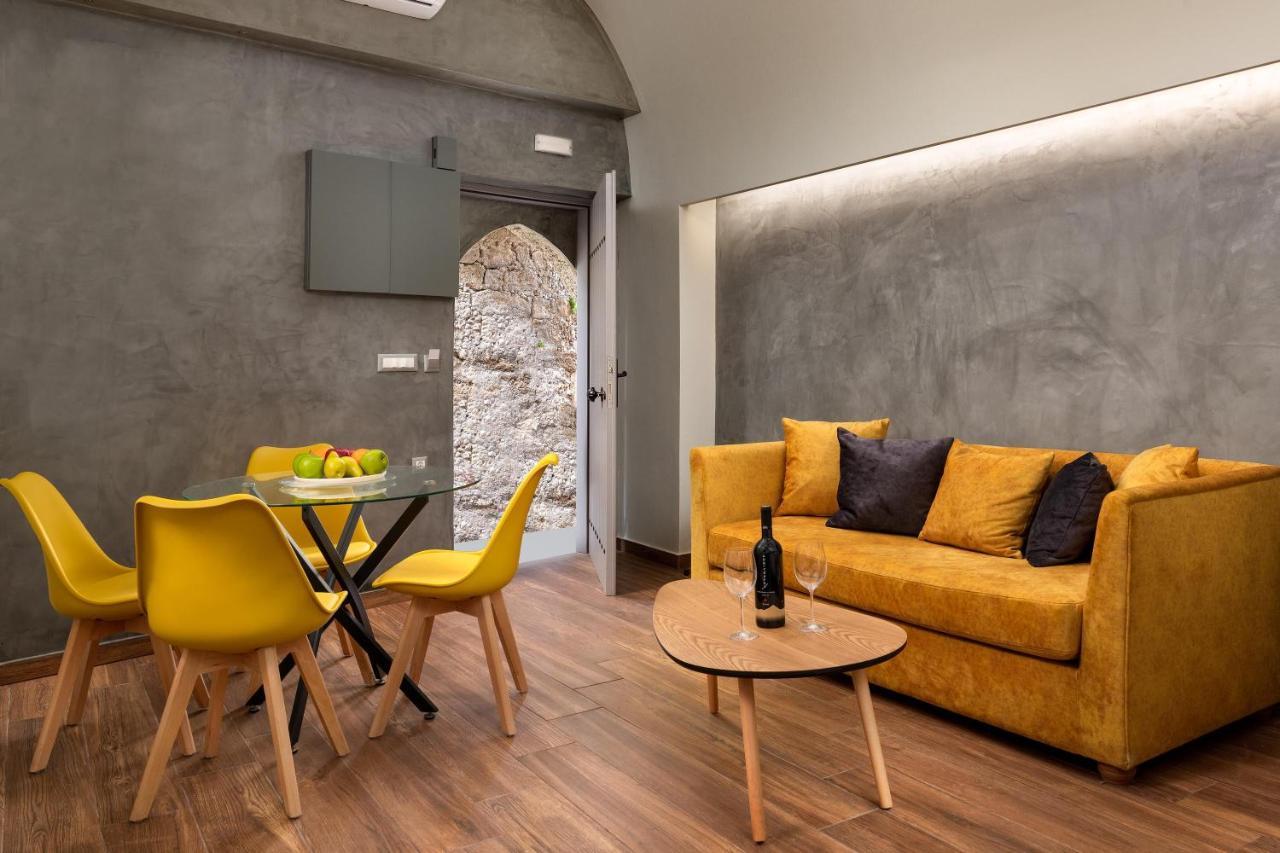 Zoe Suites Rhodes City Екстериор снимка